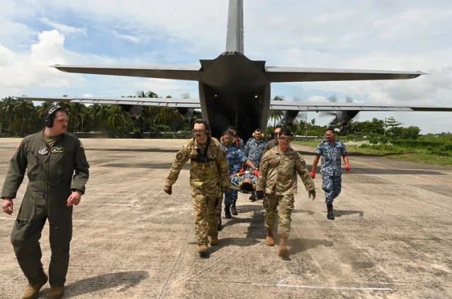 চট্টগ্রামে বাংলাদেশ–যুক্তরাষ্ট্র যৌথ সামরিক মহড়া